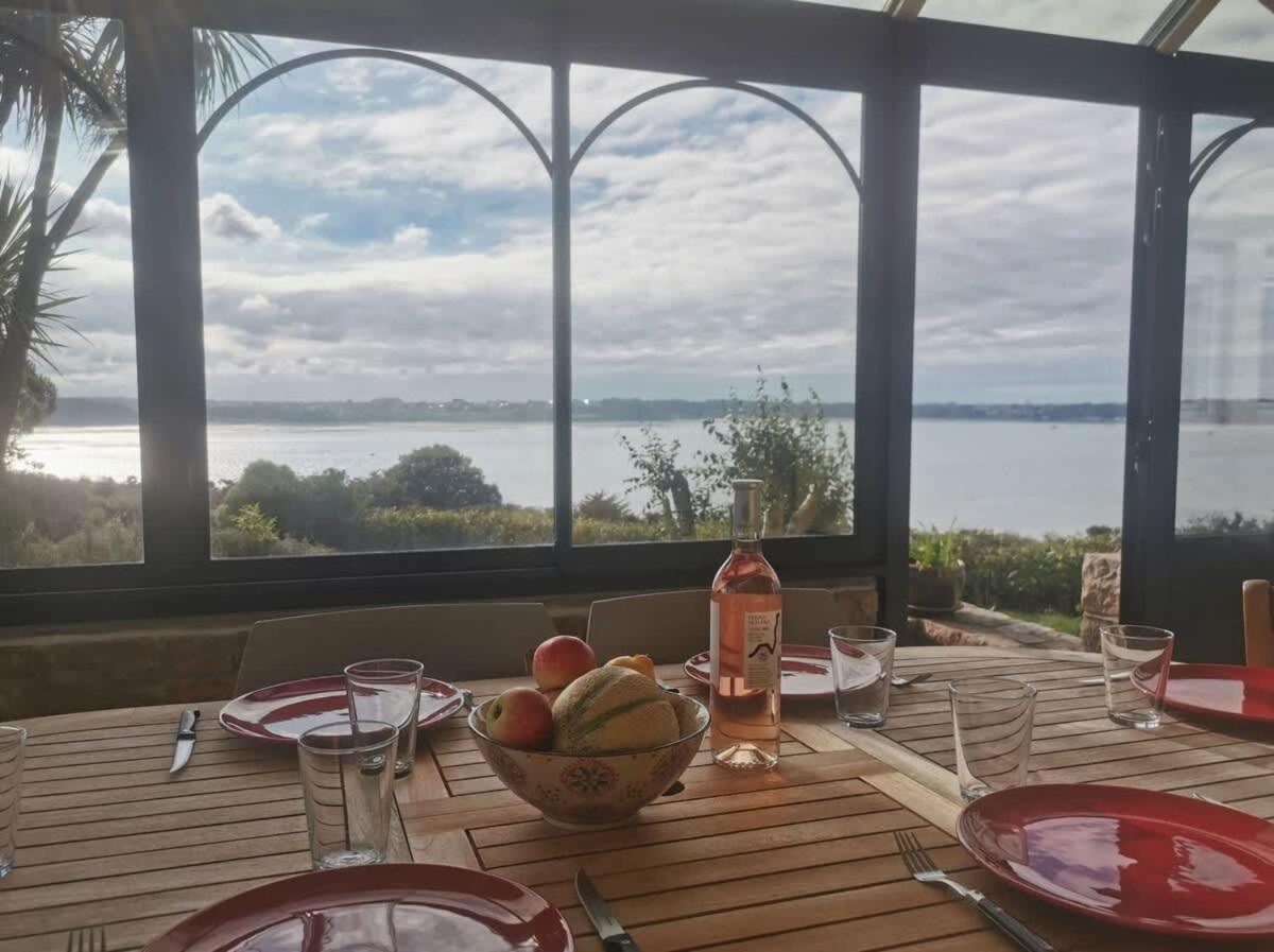 Kermartin - Maison De Famille Avec Vue Sur La Baie De Morlaix Plouézocʼh 외부 사진